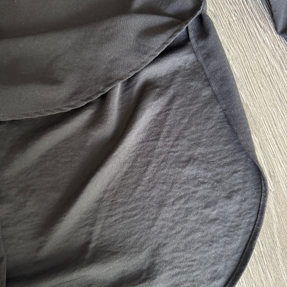 Camber & Grace Black Long Sleeve Tunic Top – Size SP (Small Petite) - Picture 4 of 7